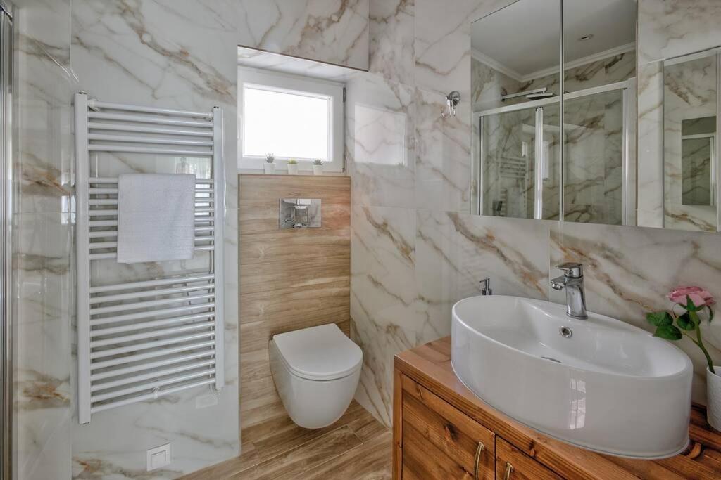 Marilu- The Downtown Suite Corfu  ภายนอก รูปภาพ
